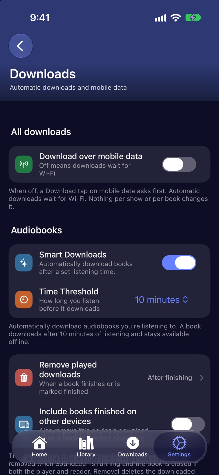 SoundLeaf's Downloads settings with Download over mobile data, Smart Downloads and its time threshold, and Remove played downloads